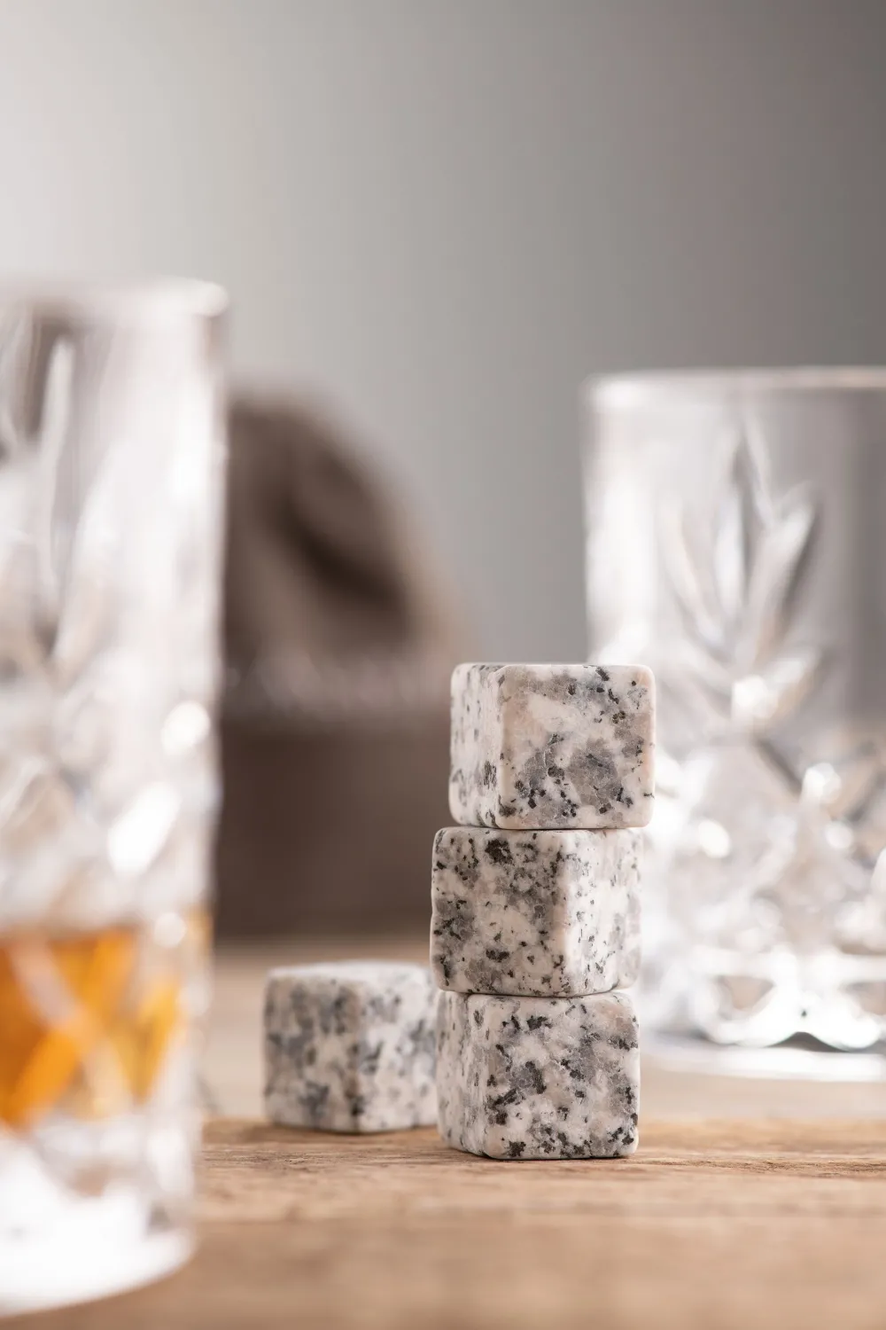 Cooling Stones Set of 4 - White/Grey Granite<Galway Crystal
