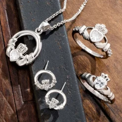 Crystal Claddagh Sterling Silver Pendant<Galway Crystal