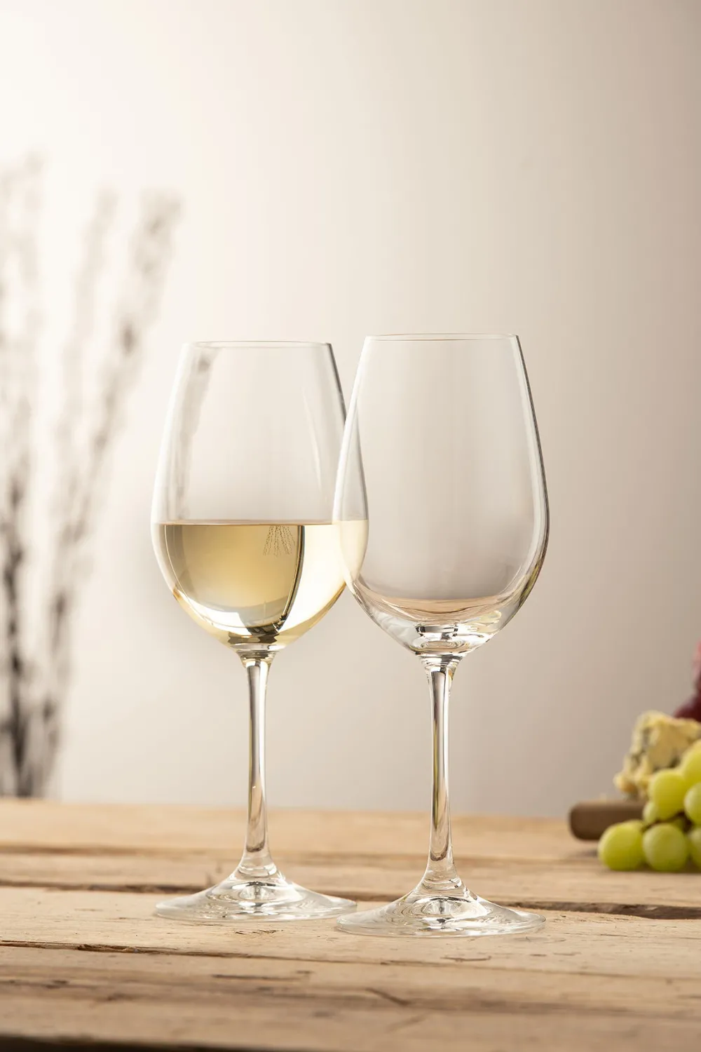Elegance Wine Glass Pair<Galway Crystal New