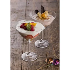 Engraved Elegance Martini/Cocktail Glass Pair<Galway Crystal Clearance