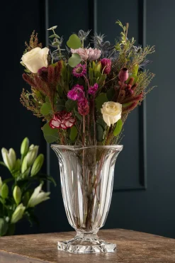 Engraved Medium Footed Masterpiece Vase<Galway Crystal New