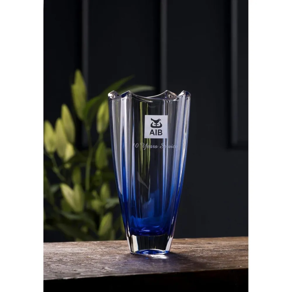 Engraved Sapphire Dune 10" Square Vase<Galway Crystal Discount